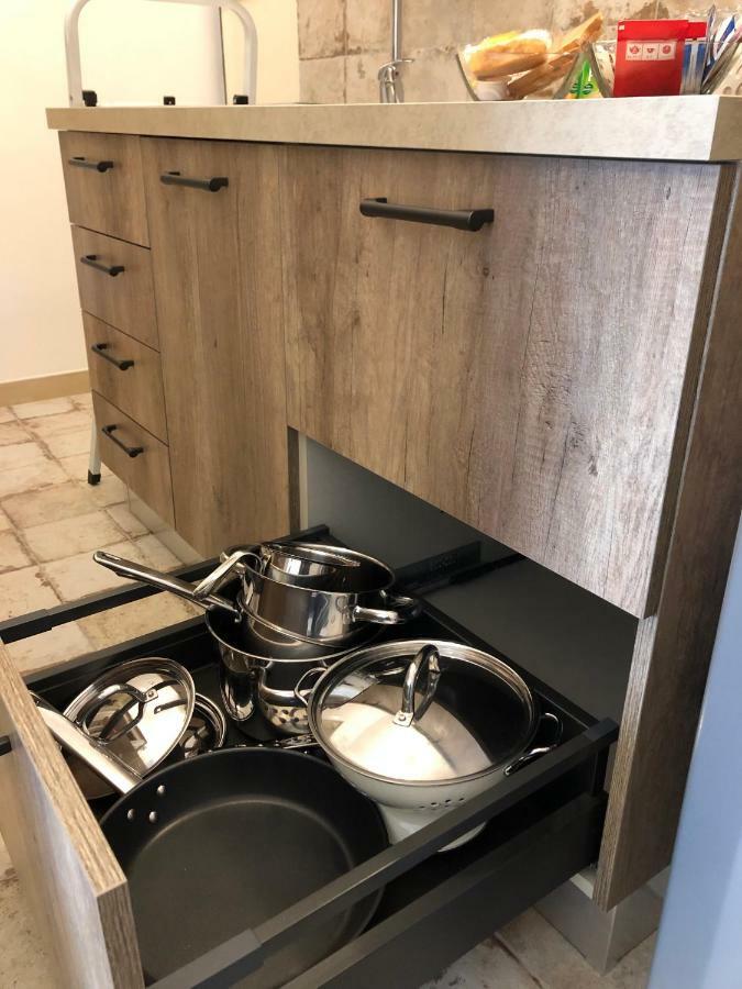 Petite Maison Ta 塔兰托 外观 照片